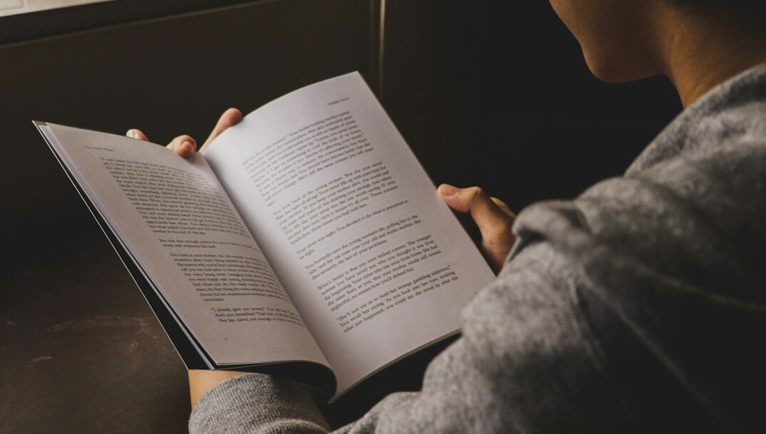inspirational book reading
